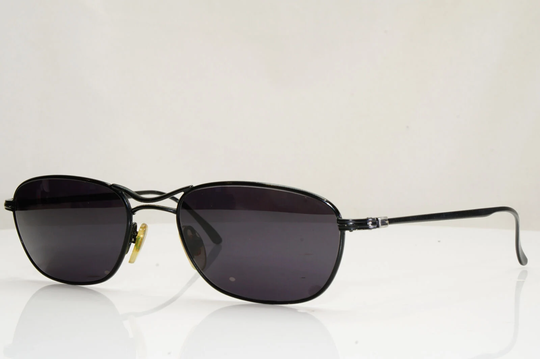 Authentic Gucci Mens Womens Vintage Sunglasses Black Rectangle Gg 1618 02B 28012