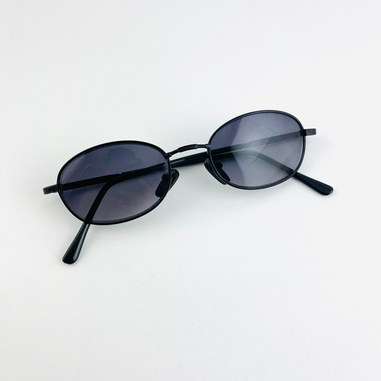 True Vintage Deadstock 90S Black Wire Oval Sunglasses