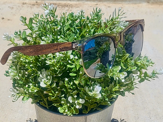 Canyon Silver Creek, Zebra Wood Arms, Silver Mirror Polarized Lenses