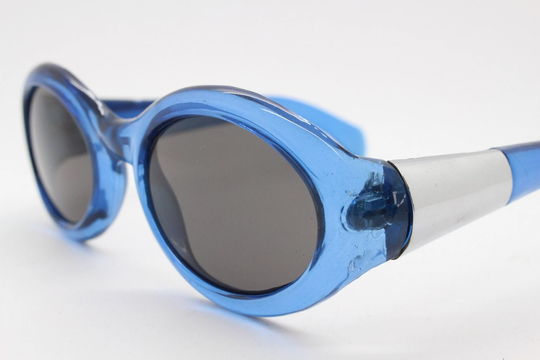 90S Vintage Space Age Goggle Sunglasses. Dynamic Transparent Royal Blue Oval Frame With Chrome Temples. Unused Nos