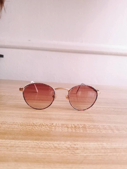 Lauren S.g/ Blue Paisley Vintage Sunglasses For Kids. Spring Hooks.new Style. Dimensions Are 46x23x130