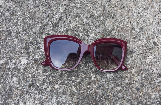 Sunglasses Oversize Dark Maroon