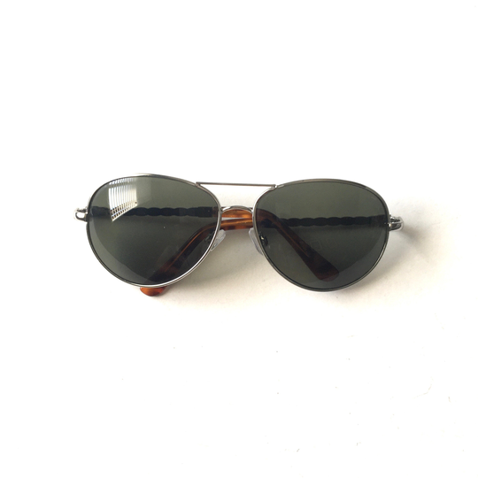 Womens Silver Coloured Oscar De La Renta Aviator Style Sunglasses Glasses Specs