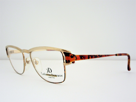 Catherine Deneuve Cd 046 Women's Gold & Demi Amber Eyeglass Frames Made in Japan 1990S New Old Stock