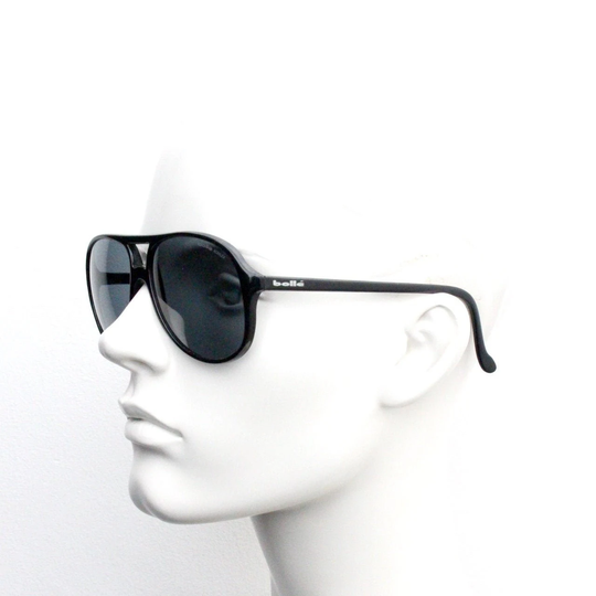 Vintage Black 80S Aviator Sunglasses By Bolle Model 379. Black Frame With Smoky Lenses. Men's 80's Teardrop Aviators