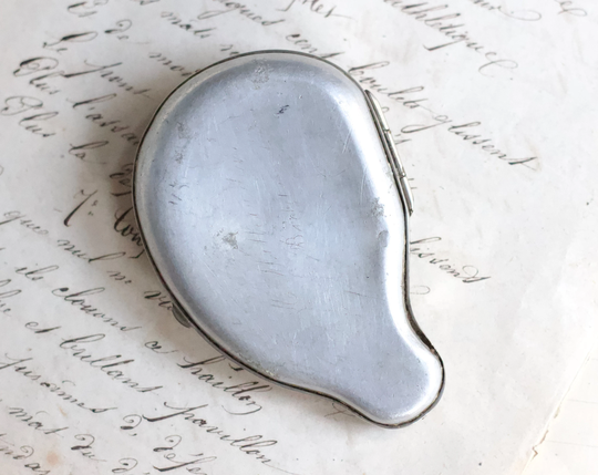 Antique Ear Shaped Flat Case - Vintage Teardrop Silver Toned Aluminium Box Container With Velvet Interior