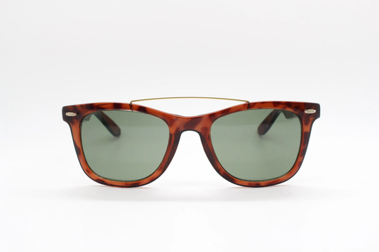 80S Vintage Wayfarer Style Sunglasses. All Time Classic 40S 50S Design in A Deep Honey Tiger Colour With Green Lenses. Nos. 5024