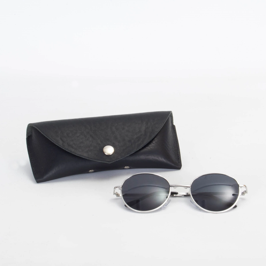 Leather Sunglasses Case | Black Glasses Vegetable Tanned Pouch