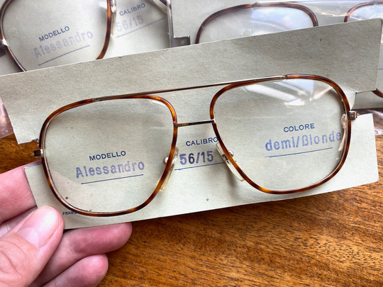 Vtg 1980S Italian Alessandro Nos Headstock Eyeglass Frames, Brown Tortoiseshell, 56/15 Mens Unisex Demi-Blonde Gold
