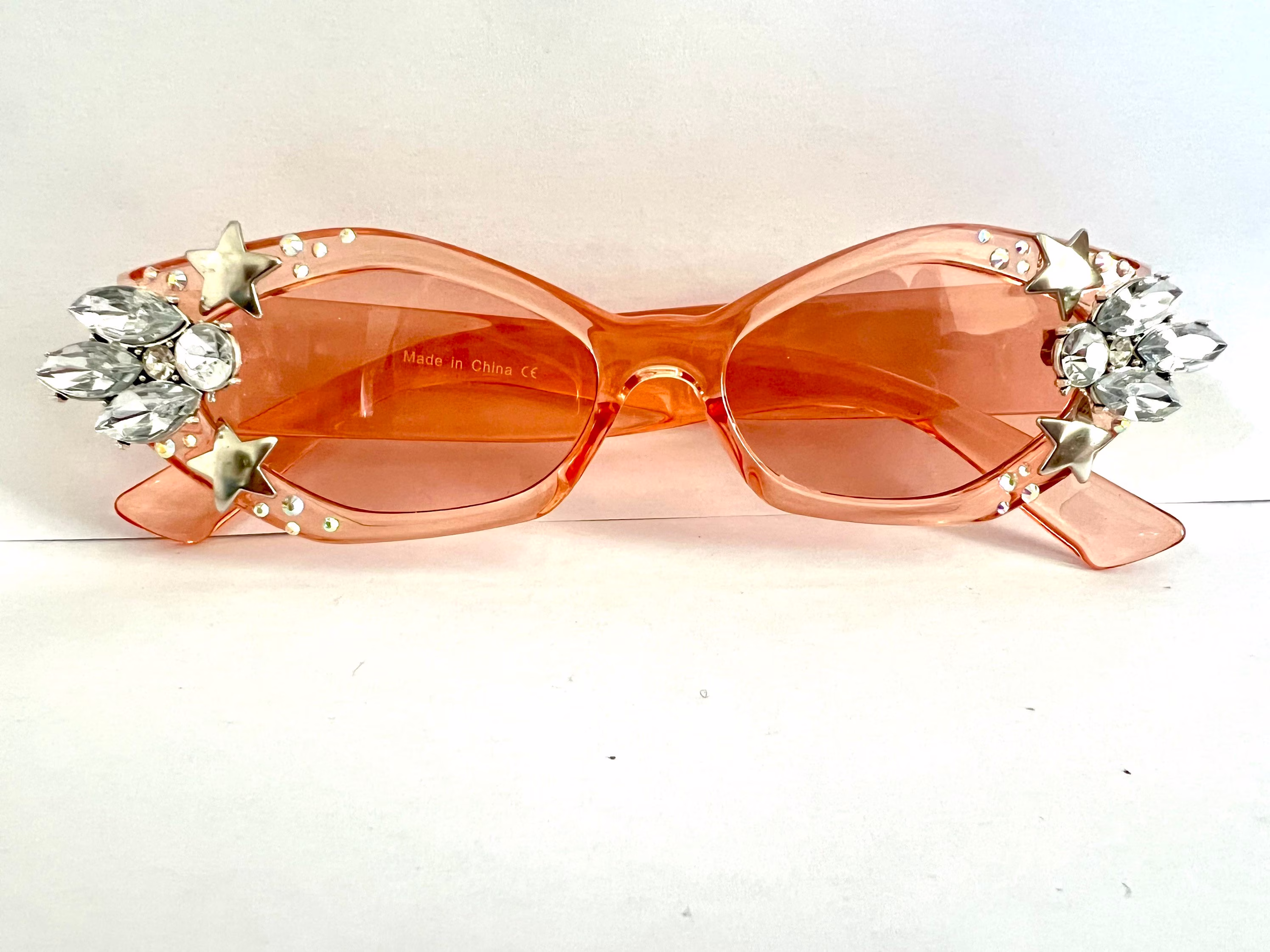 Women's Clear Framed Pretty Vintage Style Sunglasses With Silver Embellishments & Stars