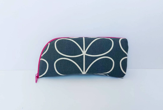 Linear Stem Print Glasses/Sunglasses Case in Grey