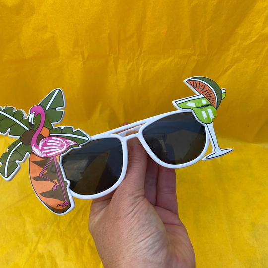 Vintage Flamingo Sunglasses // Beach Party Hawaiian Themed Shades Tiki Theme Boat White Frames Costume Festival