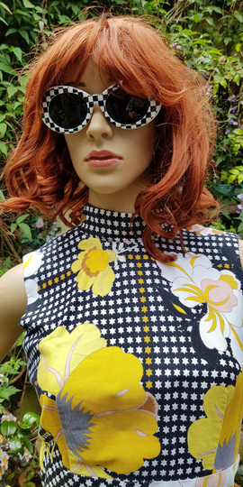 Reserved - Funky Vintage Style Monochrome Black & White Check Novelty Goggles Sunglasses