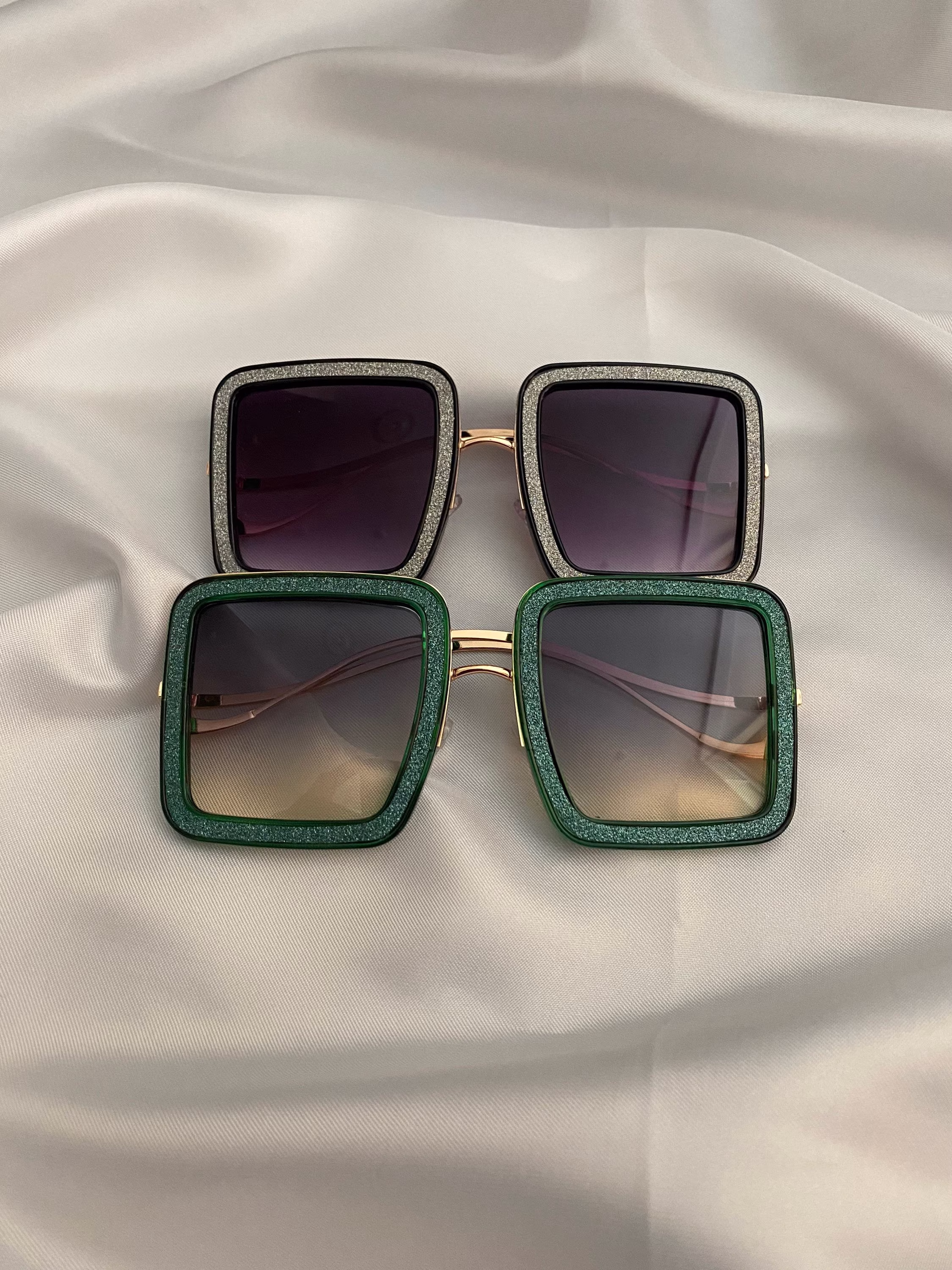 Oversized Fashion Shiny Bling Retro Vintage Y2K Sunglasses - For Parties, Raves, Cosplay