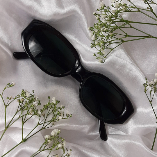 Authentic Vintage 1990S Deadstock Black Skinny Sunglasses