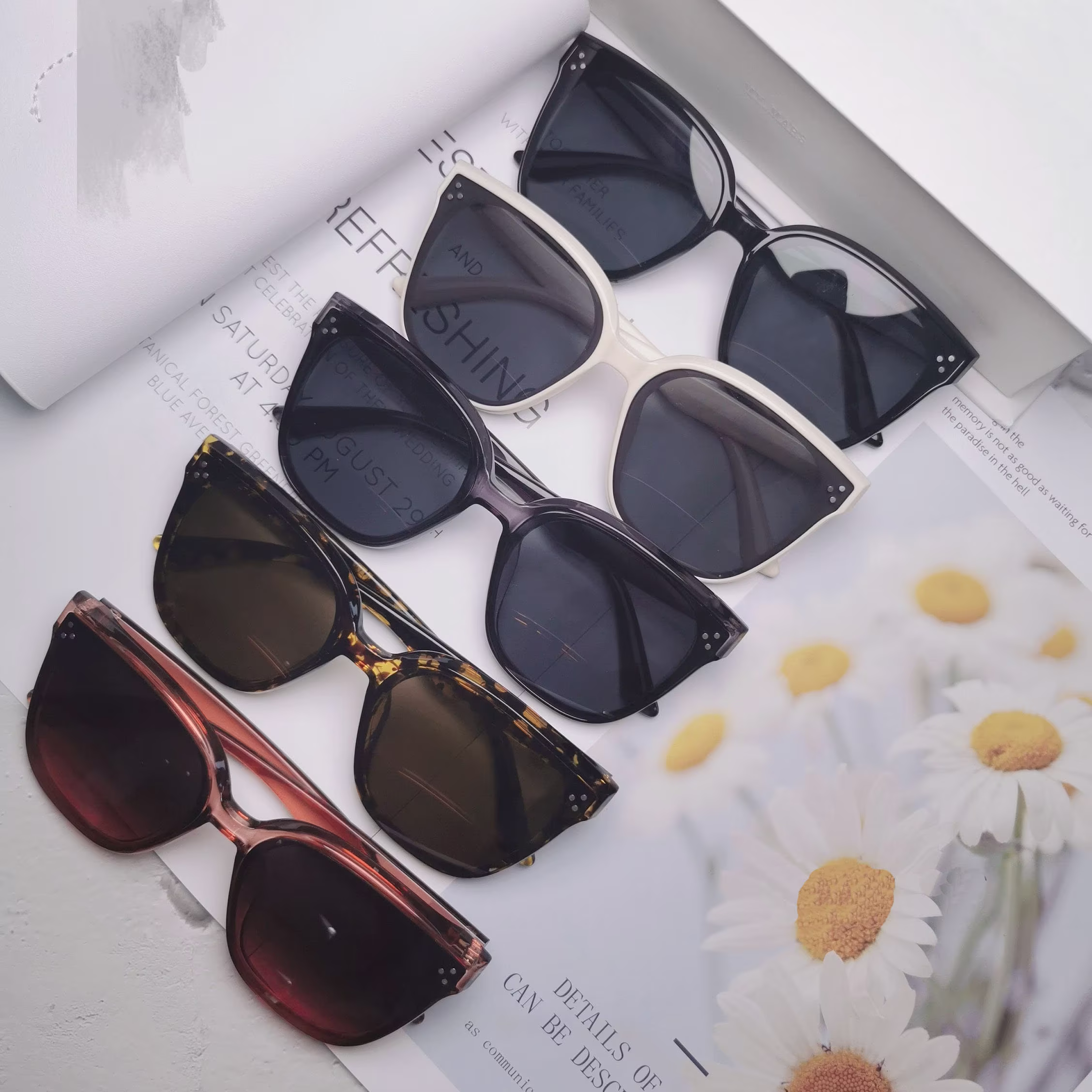 Oversized Retro Vintage Style Sunglasses