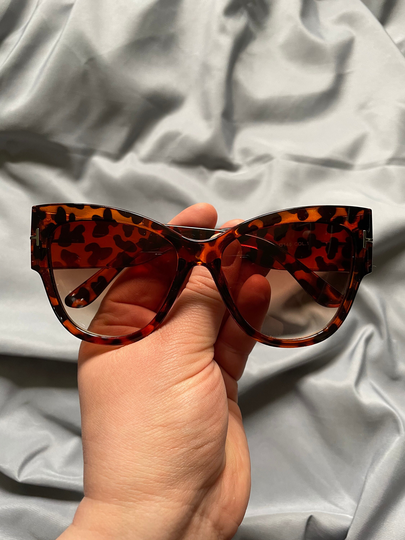 Large Cat Eye Sunglasses With Thick Frame | Tortoise Shell Leopard Print Vintage Sunglasses| Oversized Quick Dispatch