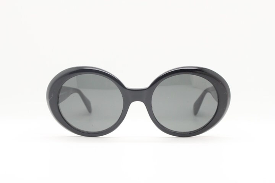 90S Vintage Big Round Sunglasses Made in Italy. Slightly Oversized Womens 60S Mod Style Black Frame. Unused Nos