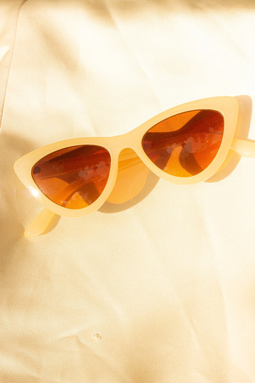 Matte Cream Deep Mini Cat Eye Sunglasses