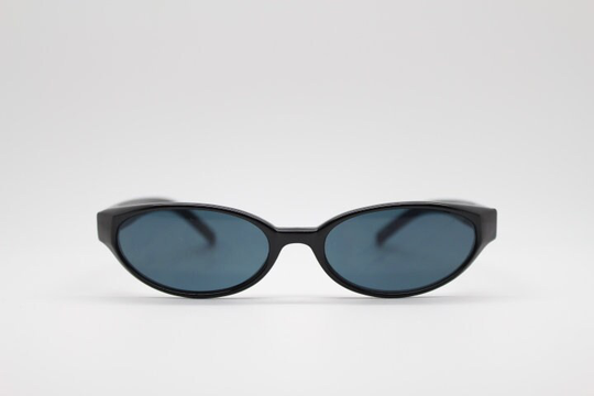 Guess 90S Vintage Cat Eye Sunglasses Model Gu141. Black Slimline Low Profile Acetate Micro Frame. Bnwot. Unused Nos