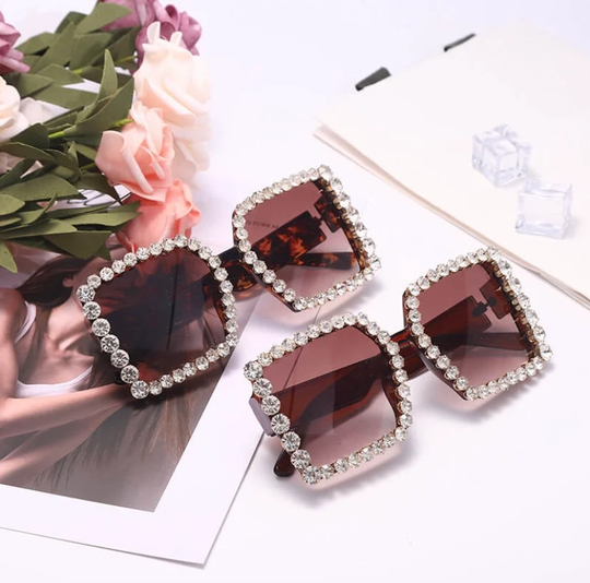 Retro Sunglasses, Oversized Rhinestone Big Frame Black Tortoiseshell Sunglasses