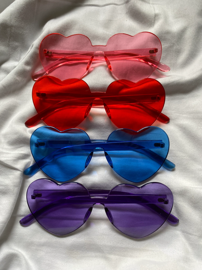 Heart Shaped Y2K Red & Pink Vintage Retro Sunglasses - For Parties, Raves, Cosplay, Hen Dos, Birthdays