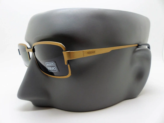 Versace Gianni Sunglasses Mod G96.s Col 944 Vintage Genuine New Old Stock