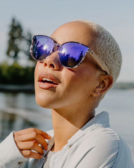 The Montréal Pour Femme Women's Oversize Designer Sunglasses With Polarized Lenses
