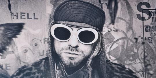 Kurt Cobain Oval Clout Vintage Sunglasses For Raves. Parties, Cosplay, Retro Look
