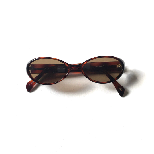 Womens Vintage Brown Tortoiseshell Tommy Hilfiger Th8045 Sunglasses Glasses 50-16-135