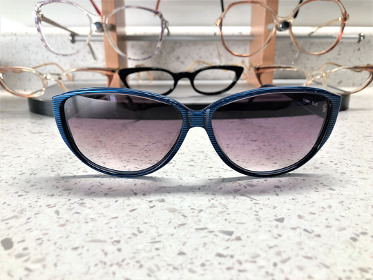 Vintage 80S Women's Oversized Cat Eye Style Sunglasses With Original Lenses Size 62-18-145