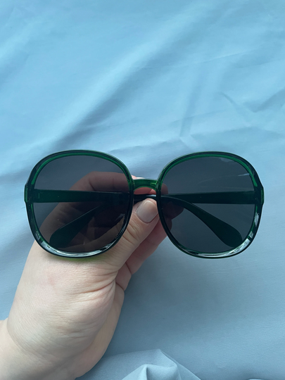 Large Black & Green Sunglasses | Vintage Paris Hilton Style 2000S Sunglasses| Oversized Hippie Glamour Sunnies
