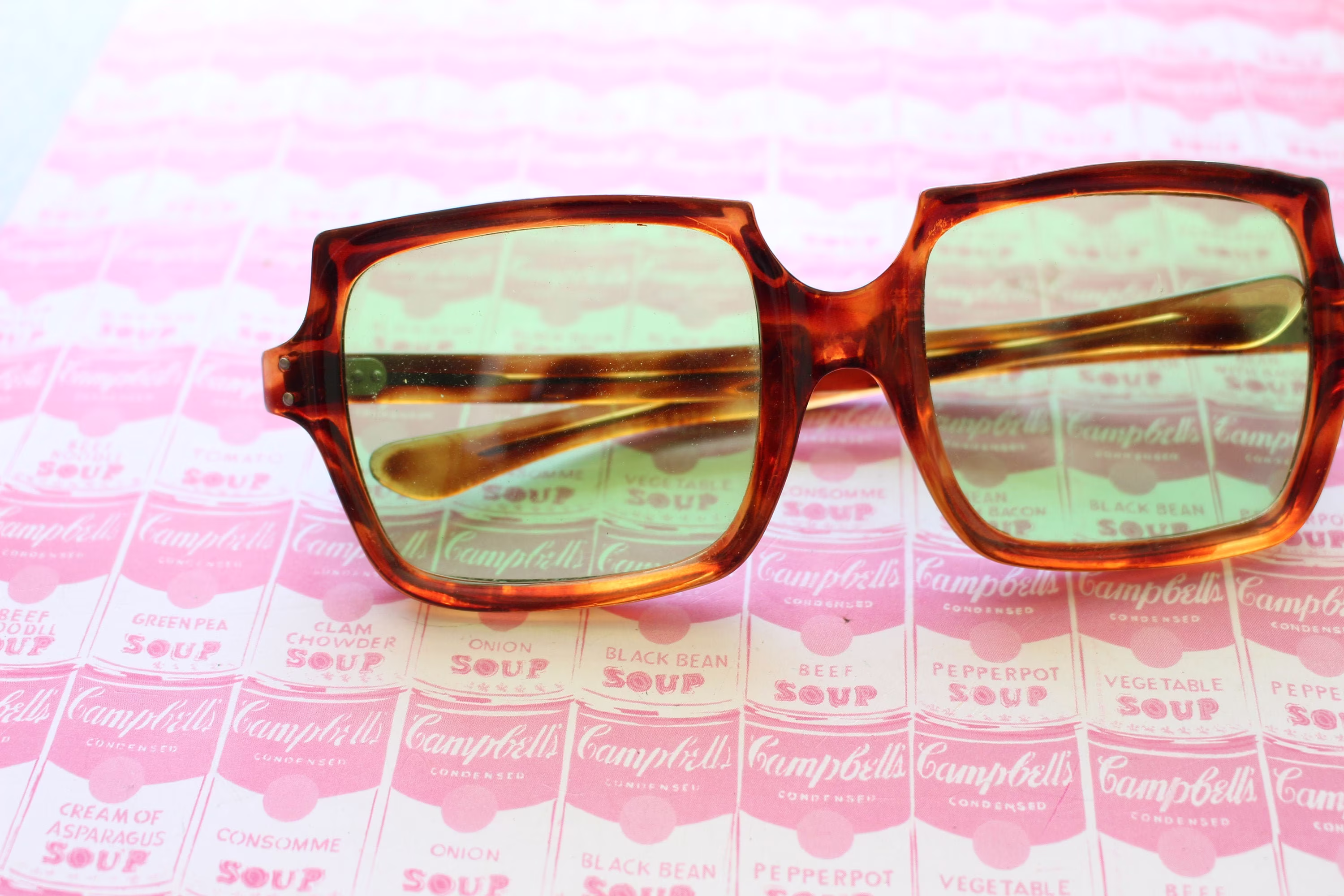 1960S 1970S Mod Hexagon Sunglasses....retro. Hipster. Kitsch. Shades. Summer. Party Glasses. Disco. Twiggy. Costume. Sixties. Costume