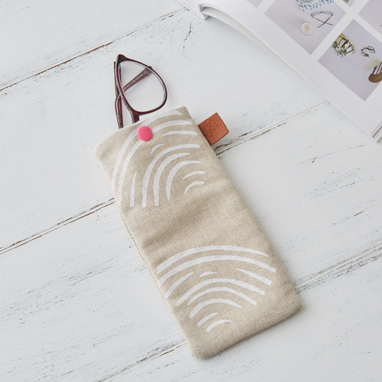 Linen Glasses Sunglasses Case - Clams Shells