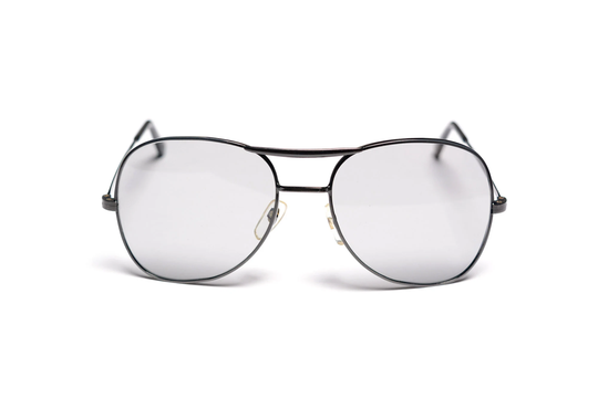 Vintage 80S Aviator Sunglasses Black Metal Frame Gray Smoke Lens 1980 Oversize