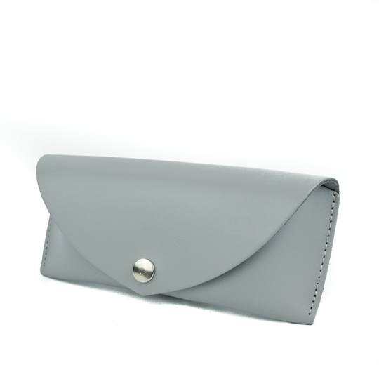 Dove Grey Sunglasses Case // Light Leather Glasses Chroma
