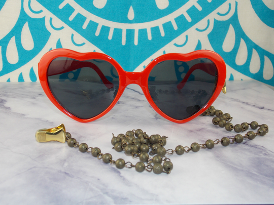 Retro Sparkle Eyeglass Chain Sunglasses Glasses Holder Clips Clip On Chains Beaded Style Pinup Classic Goth Rockabilly