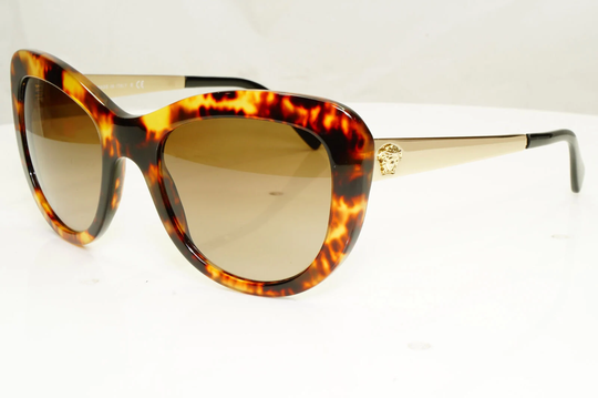 Authentic Versace Womens Vintage Sunglasses Gold 4235 Medusa 5208/13 33779