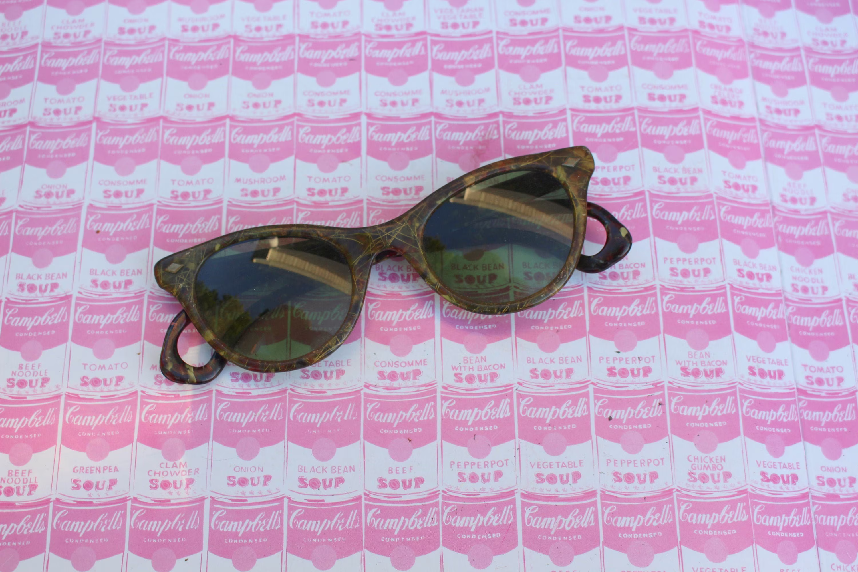 1950S 1960S Vintage Cat Eye Sun Glasses..vintage Eyewear. Fancy. Cat Eye. Accessories. Classic. Twiggy. Designer Vintage. 1950S. Gems