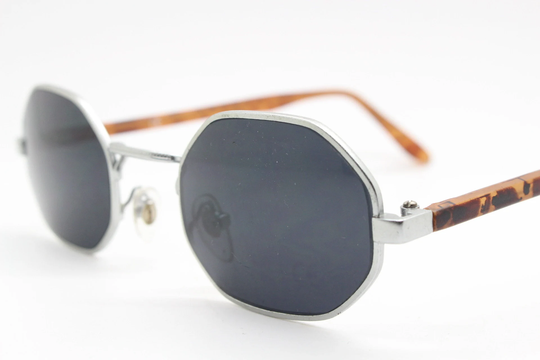 90's Octagonal Vintage Sunglasses. Satin Silver Slim 60S Tasteful Mod Style Octagon Frame With Dark Lenses & Tortoise Arms. Unused Nos