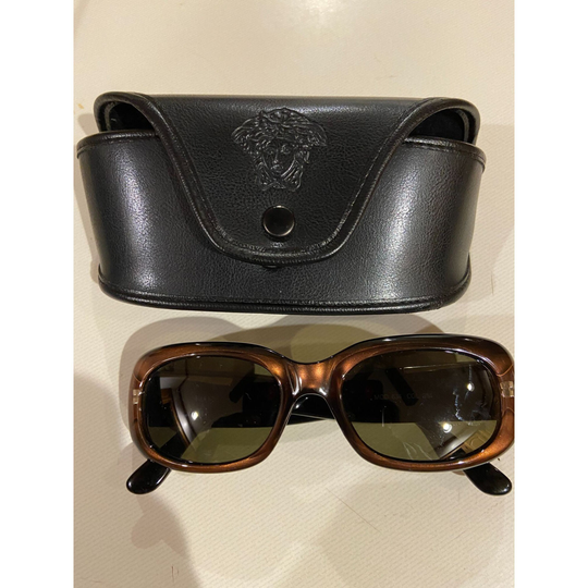 Gianni Versace Ladies Vintage Sunglasses W/Case Mod 634 Col 351