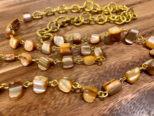 Customized Eyeglasses Glasses Apricot Irregular Sea Shells Beads With Gold Tone Chain 31