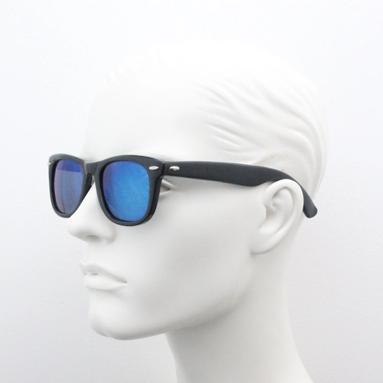 Linda Farrow 80S Vintage Sunglasses Model Ct6510. Black Gloss Frame Wayfarer With Blue Mirror Lenses. Luxe Gallery Projects
