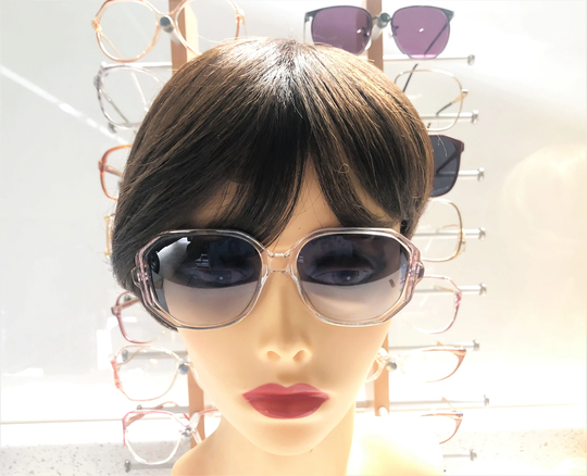 Vintage 1970S Women's Vogue 4 Model Lh661 Sunglasses With Custom Made Gray Gradient Lenses Uv 400 Protection. Size 55-14-140mm