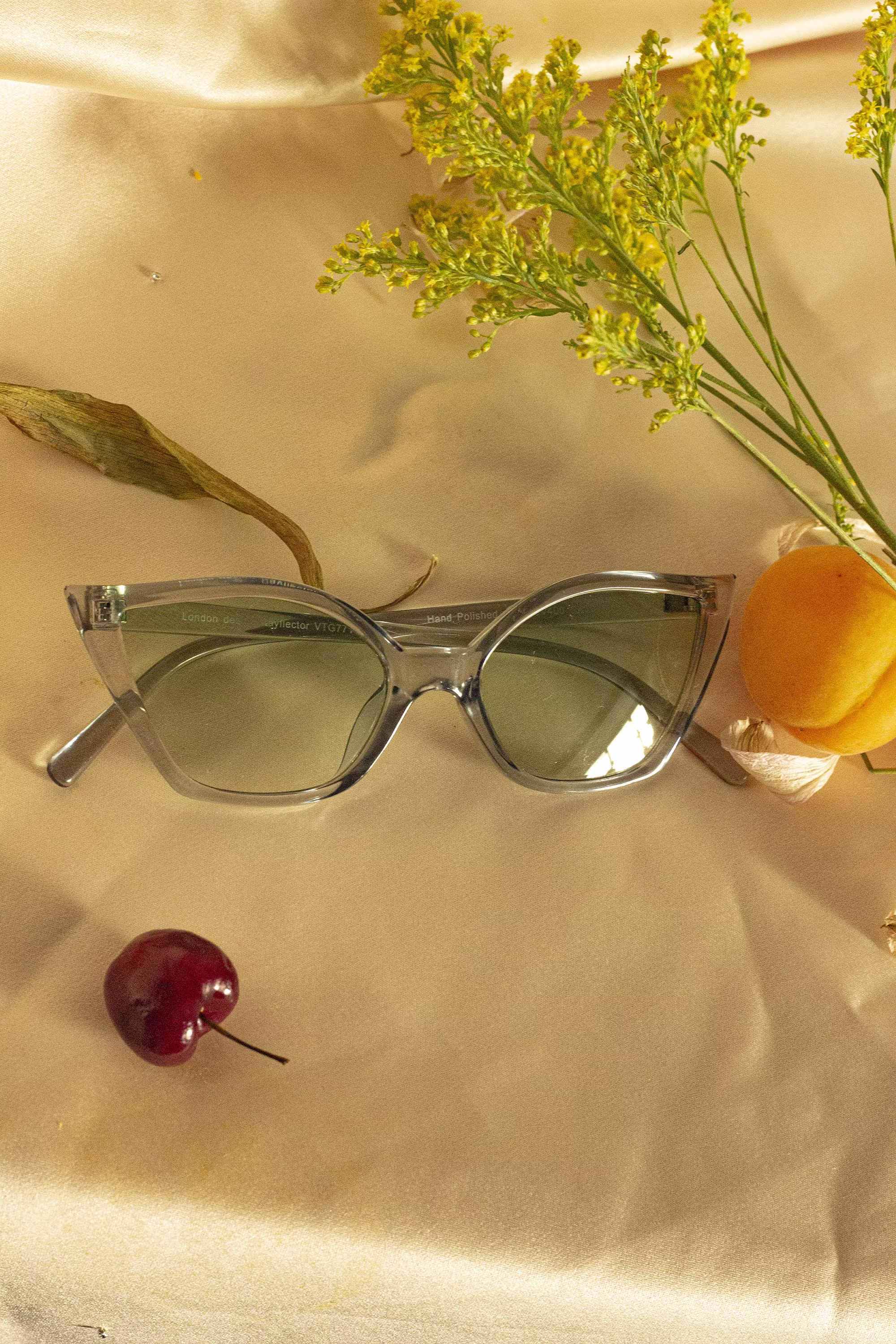 Transparent Grey/Green Cat Eye Sunglasses