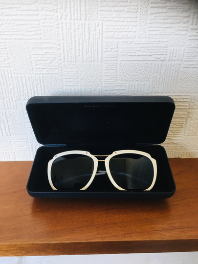 Jil Sander Square-Frame Acetate Sunglasses White Frame Blue Lenses Designer Casual Sunglasses Contemporary Fashion Sunglasses/Italian Made