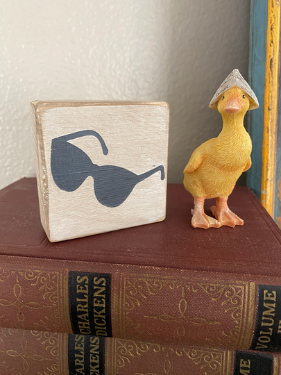 Handmade Sunglasses Wood Block, Home Decor , Summer, Sun, Beach Decor, Tiered Tray, Tray Home, Sunglasses