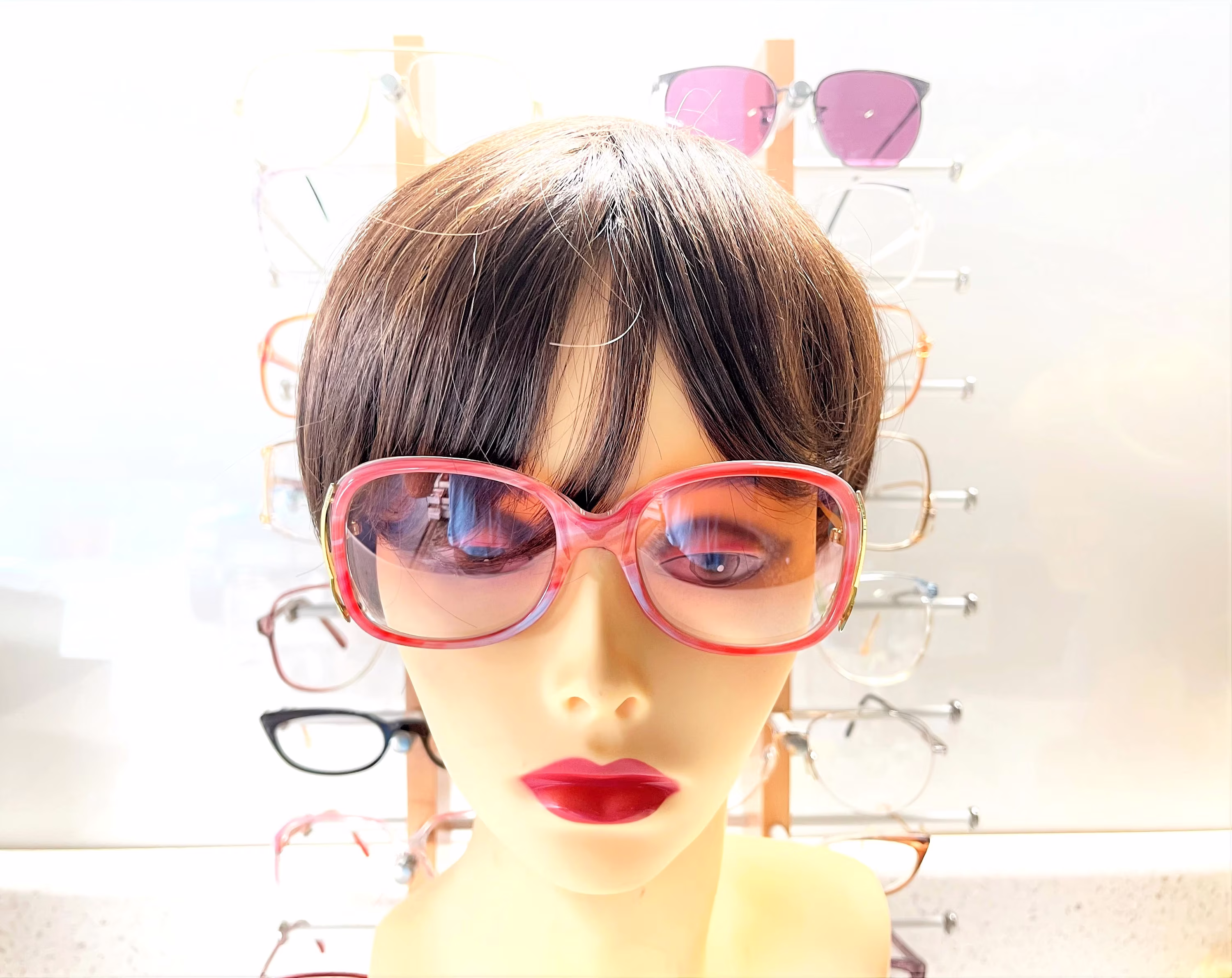 Vintage 80S Women's Sunglasses With Custom Made Pink Gradient Tinted Lenses. Frame Color Coral Size 52-18-140