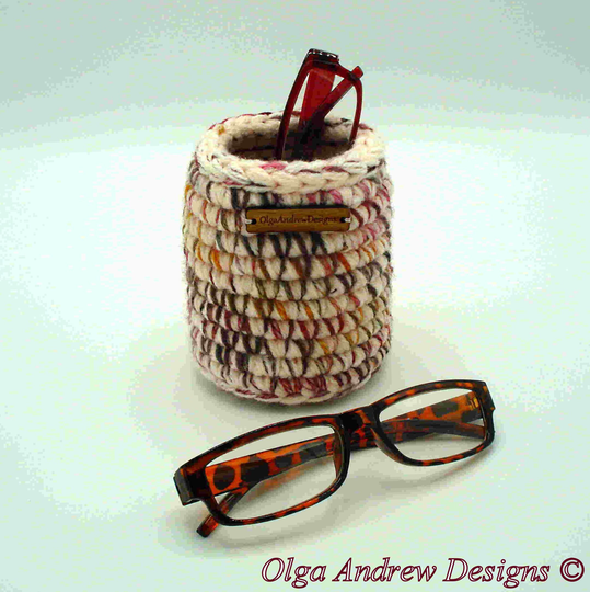 Small Glasses Holder For Nightstand, Office Eyeglasses Holder, Round Stand Desk Eyeglass Stand, Bedside