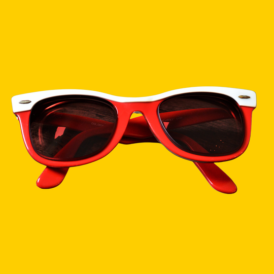 Awesome Cherry Red + Pearlized White 50S-60S Wayfarer Sunglasses With Prescription Lenses | Tone-Ray Beach Pin-Up Retro Upcycle